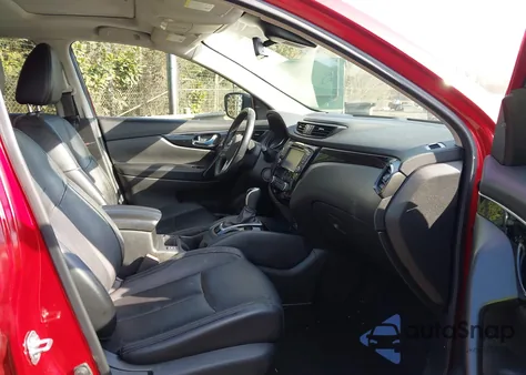 2017 Nissan Rogue Sport Sl z USA, uszkodzony, nr VIN JN1BJ1CP6HW015991